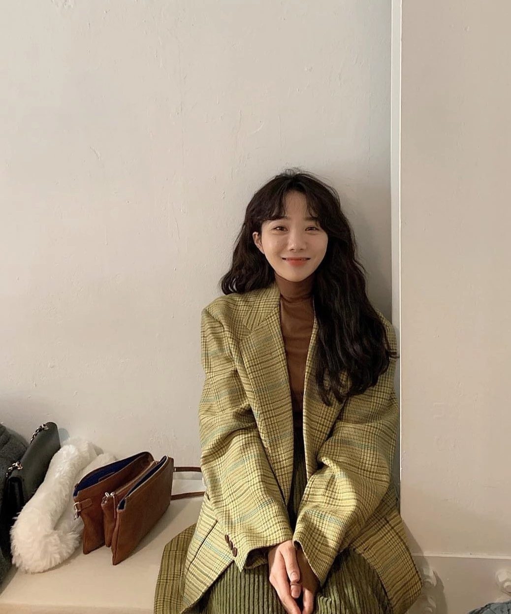 懒卷短发,懒卷是什么意思