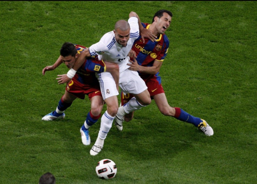 足坛十大铁血队长,足坛十大铁血硬汉