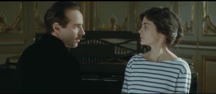 香奈儿小黑裙哪款好看,双c香奈儿经典服饰