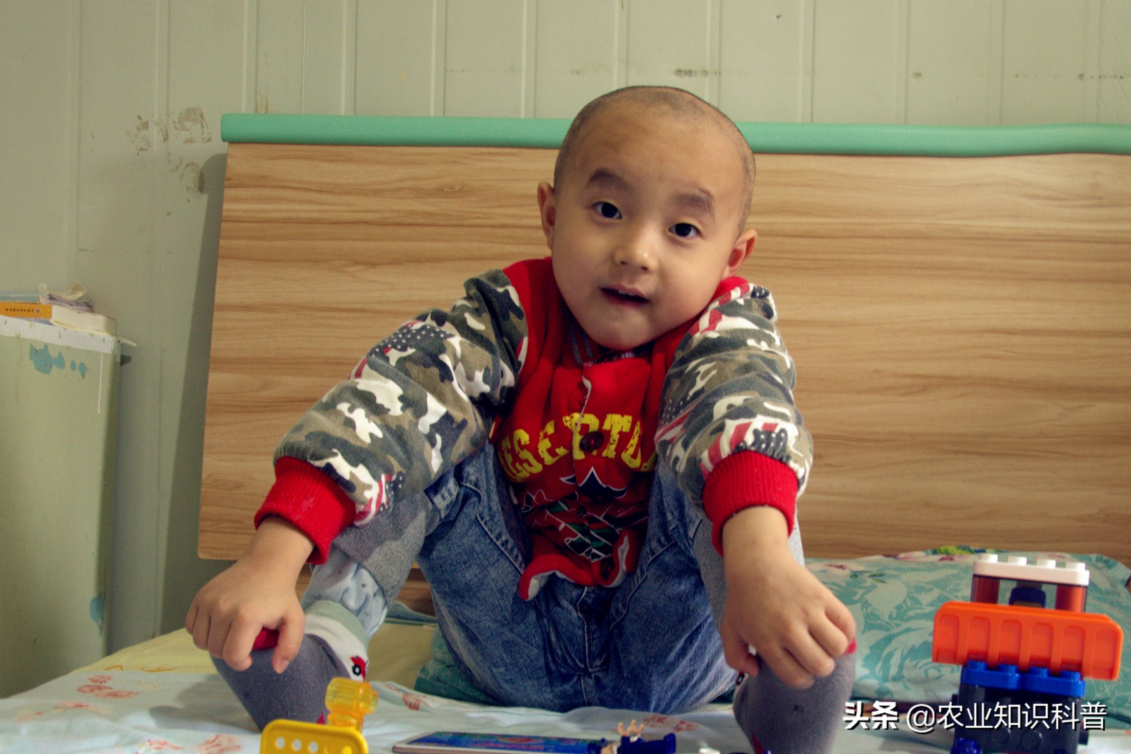 5岁男宝反复发烧39度隔十天又烧,5岁男童反复高烧39.3度怎么办