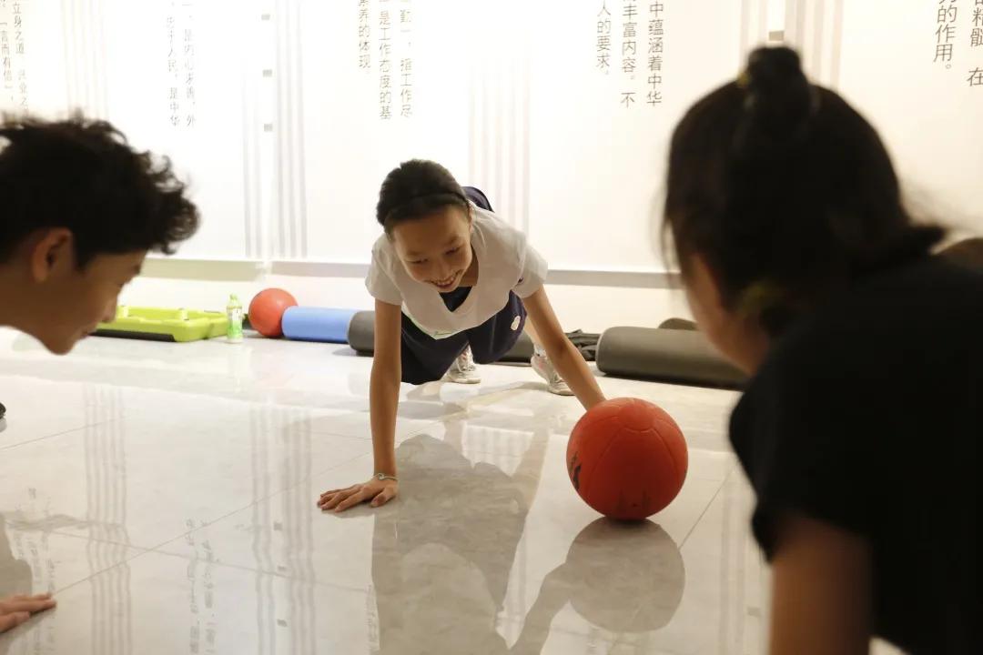 留学生的暑假生活,留学生暑期生活