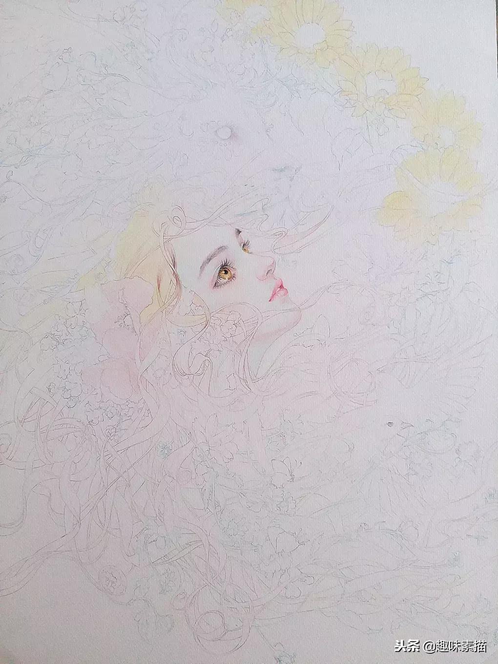 超精细彩铅人像素描,简单又漂亮的彩铅插画