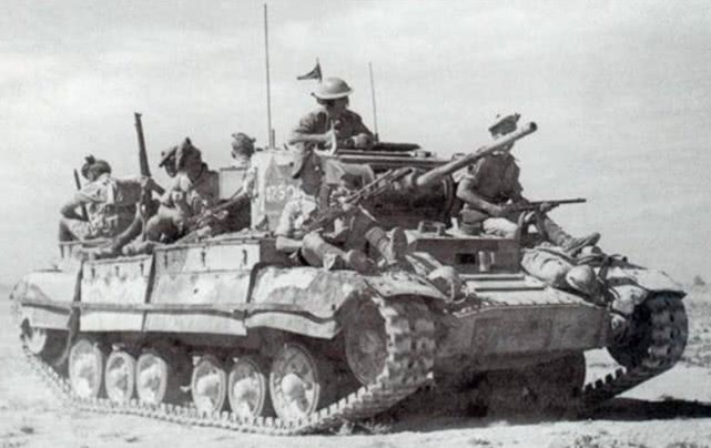 没有研发代号，皮薄馅大的瓦伦丁坦克，为何成了英国的救命稻草？