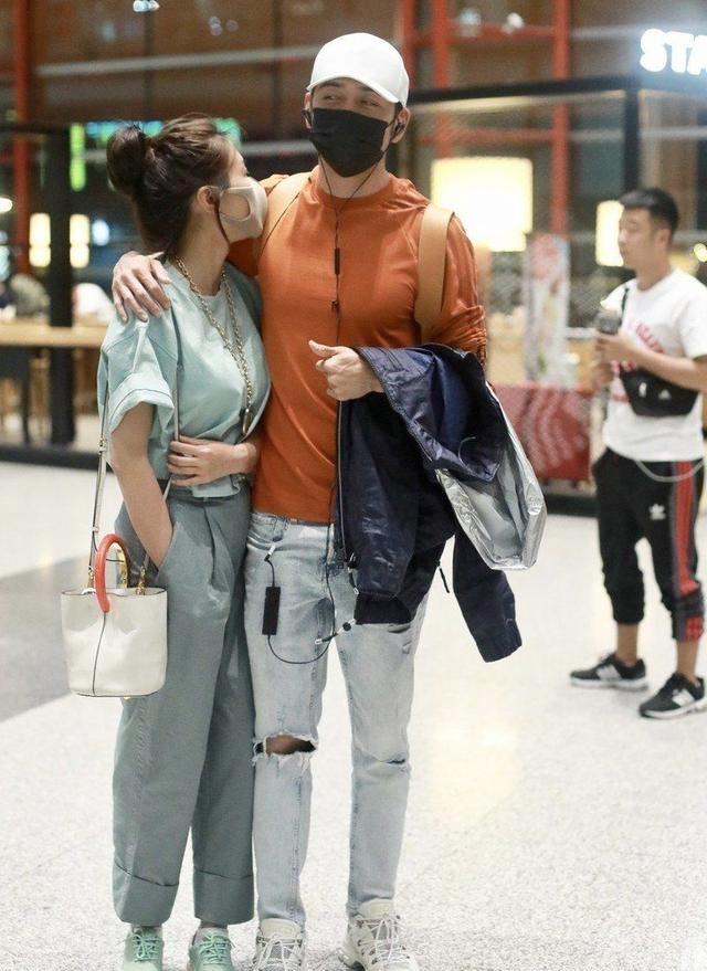 杨烁刘涛秀恩爱片段,杨烁疯狂秀恩爱