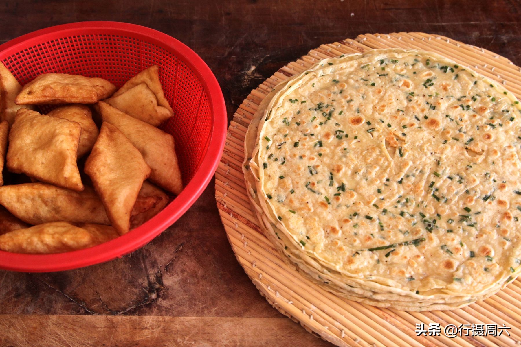 山村大姐花30元建成淋浴房，洗澡方便实用不花钱，看是啥样