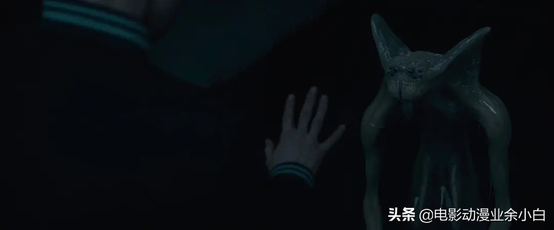 俄罗斯科幻惊悚片《寄生异形》，一个共享大脑的异形生命