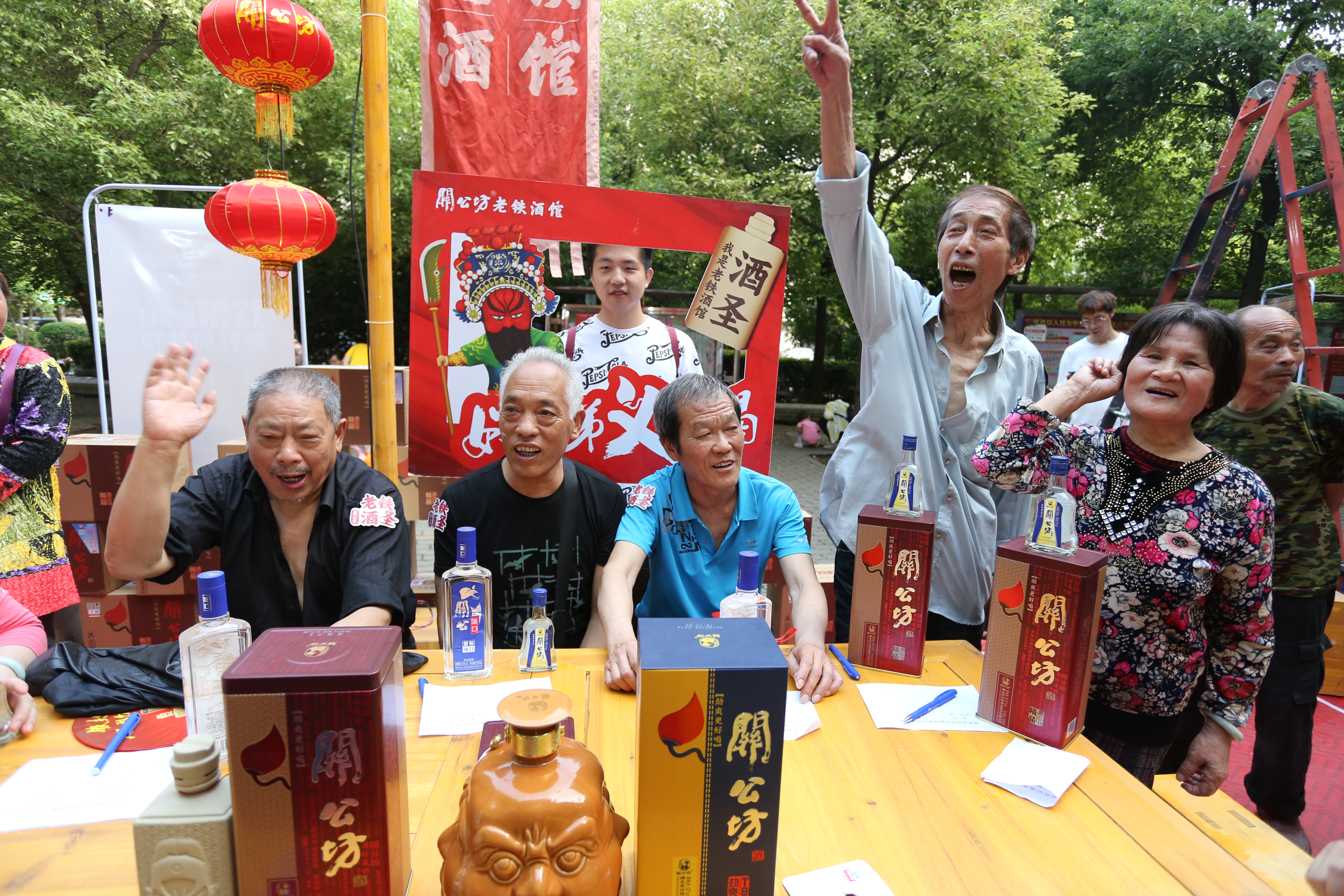 江湖、酒与生活,都流淌在关公坊的弥芳佳酿里