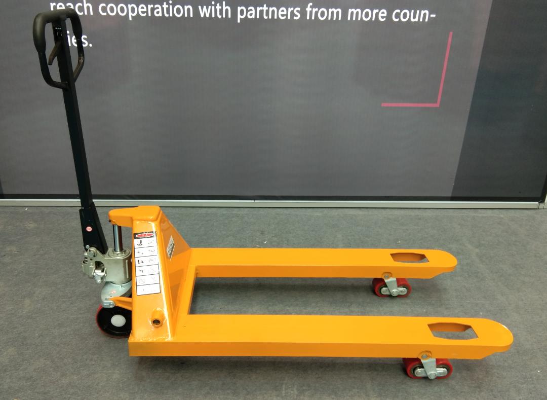 手动叉车常见故障处理视频讲解,手动液压搬运叉车使用注意事项