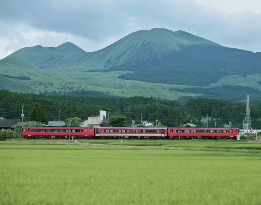日本最好看的铁路,日本为什么热衷于东南亚铁路