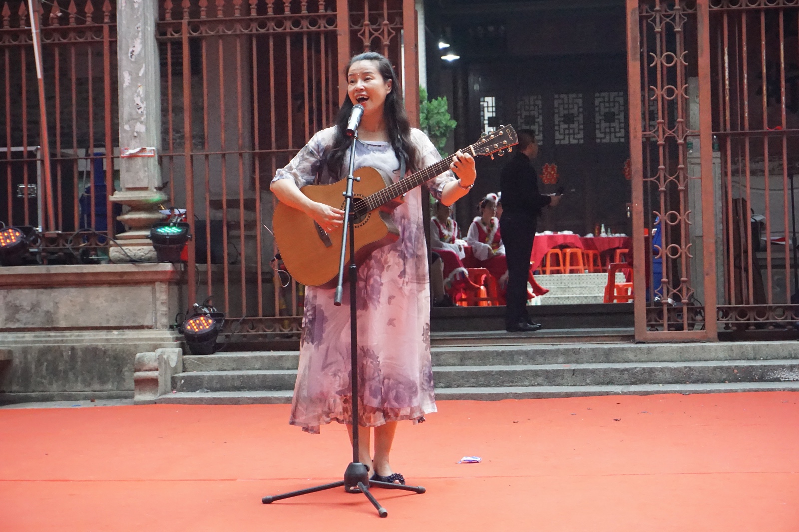 天河｜热闹！一洞公祠重阳敬老摆70多围，老人家笑到“见牙唔见眼”