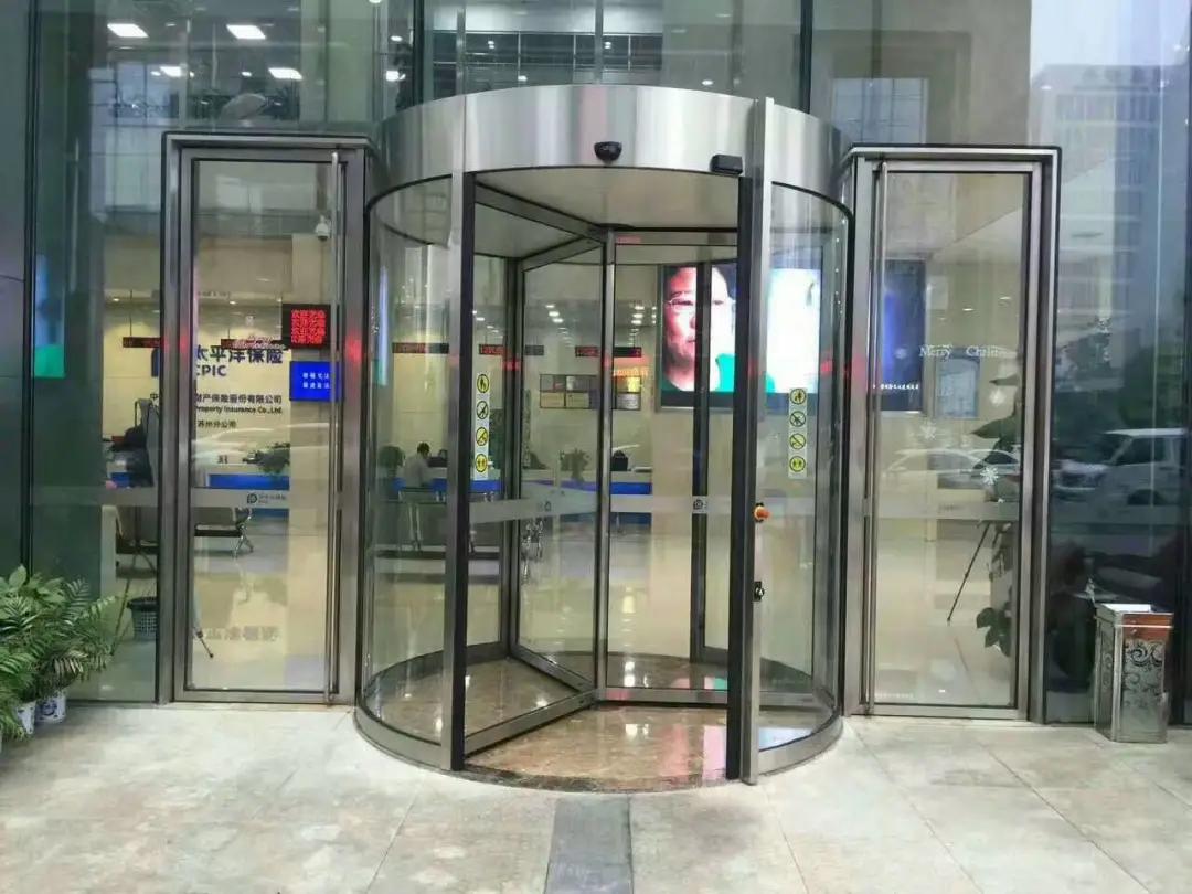 不锈钢两翼旋转门,不锈钢旋转门经久耐用