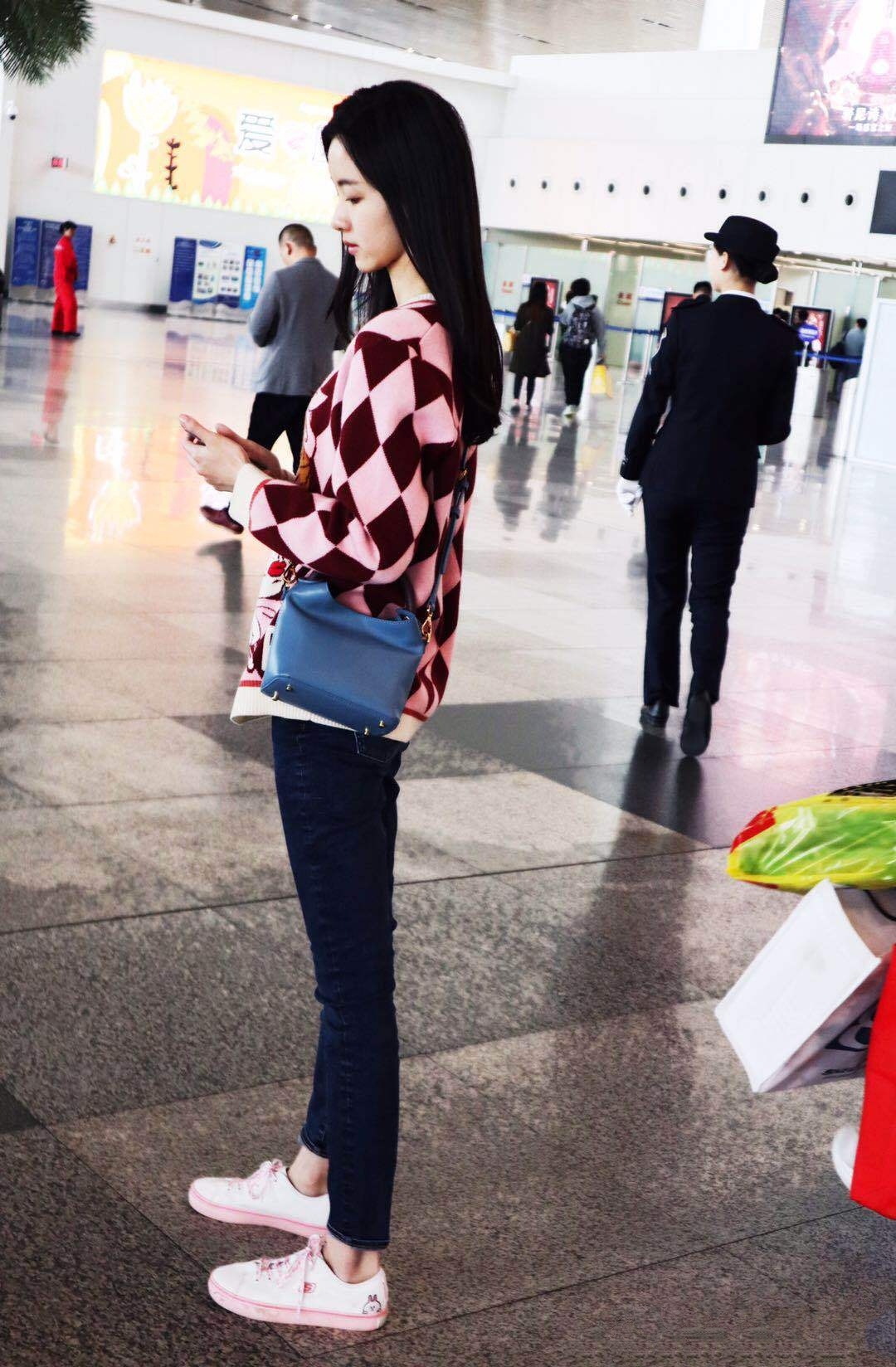 斯凯奇小红帽联名,斯凯奇联名款linefriends