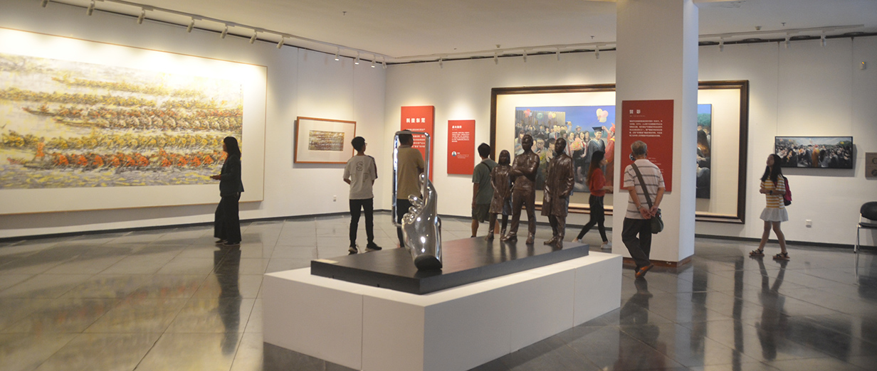 搴嗙涓崕浜烘皯鎴愮珛70鍛ㄥ勾鍘熷垱涓婚,搴嗙涓崕浜烘皯鎴愮珛75鍛ㄥ勾骞夸笢鐢诲睍