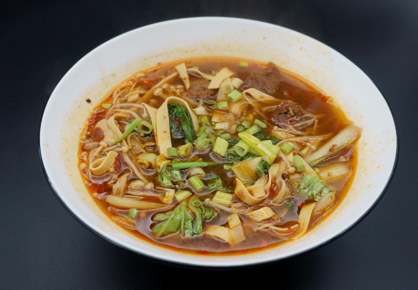 一锅两用双胆,一锅多用多功能的压力煲