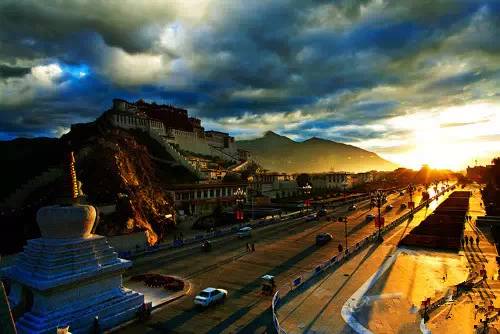 对联各种上联和下联,中国对联上联