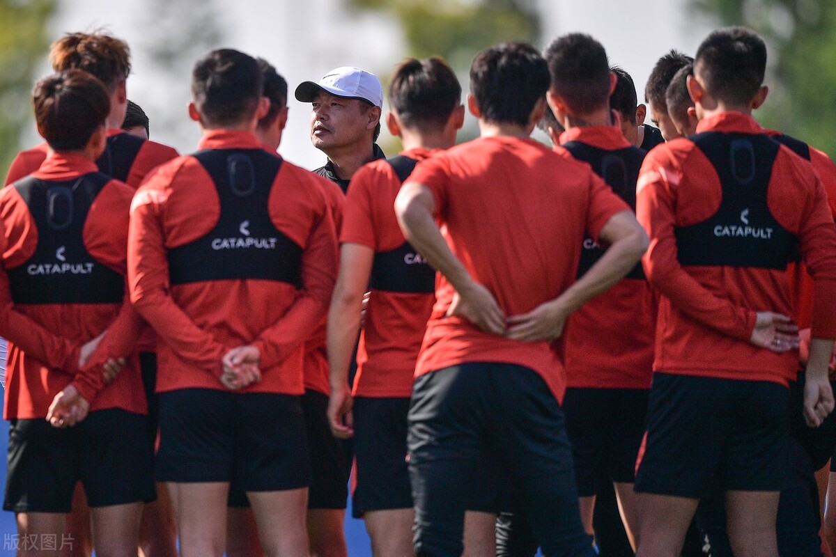 聚焦首战|武汉单外援首发战河北中韩教练PK一触即发