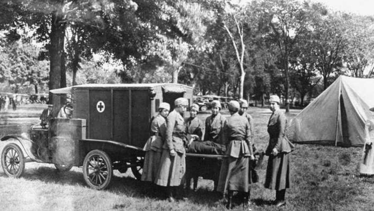 百年前造成五千万人死亡的神秘流感，最后居然让这个国家背锅