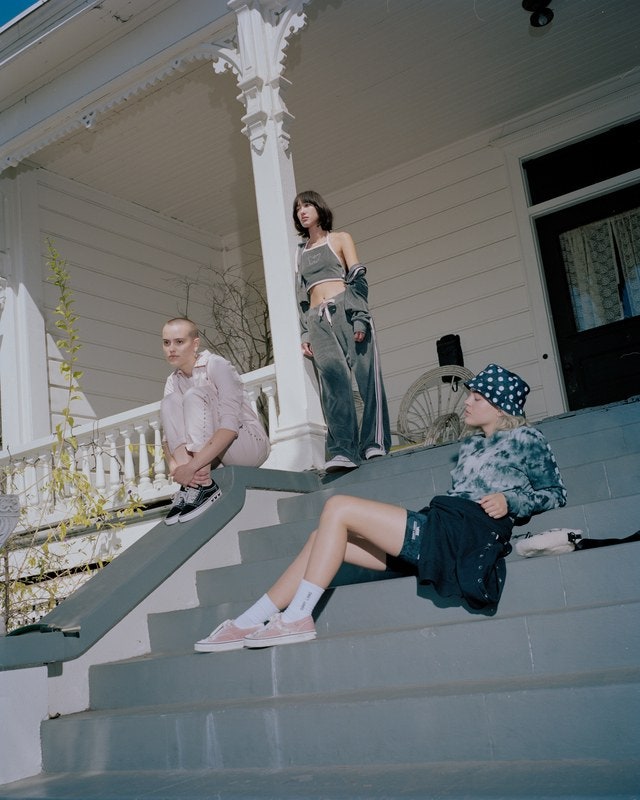 春日赏樱季又来了！造型少女还不够，换上这些粉色运动鞋才够气氛