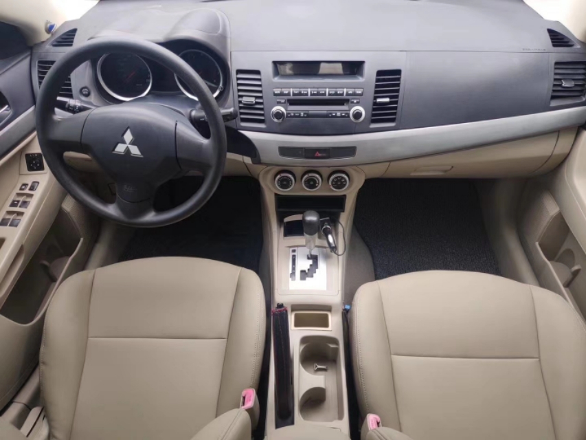 新到货三菱翼神,三菱翼神2011年1月上牌1.8l自动挡