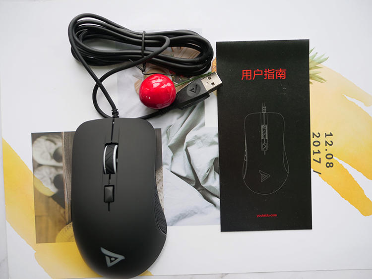 类肤设计加高DPI,钛度这鼠标手感炸裂