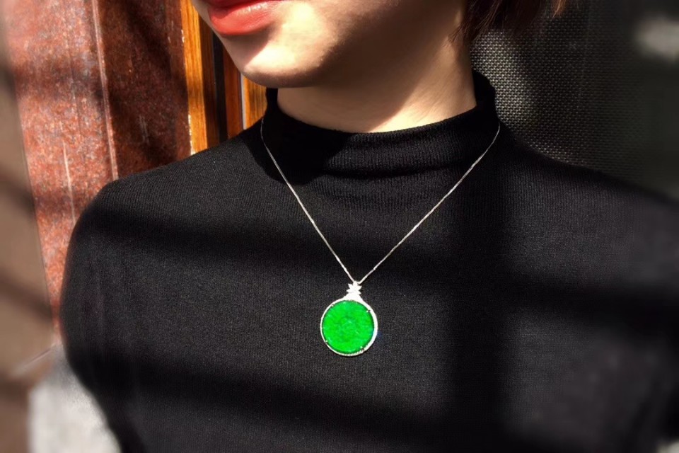 同样预算买表还是买玉,同样价格买翡翠还是钻石