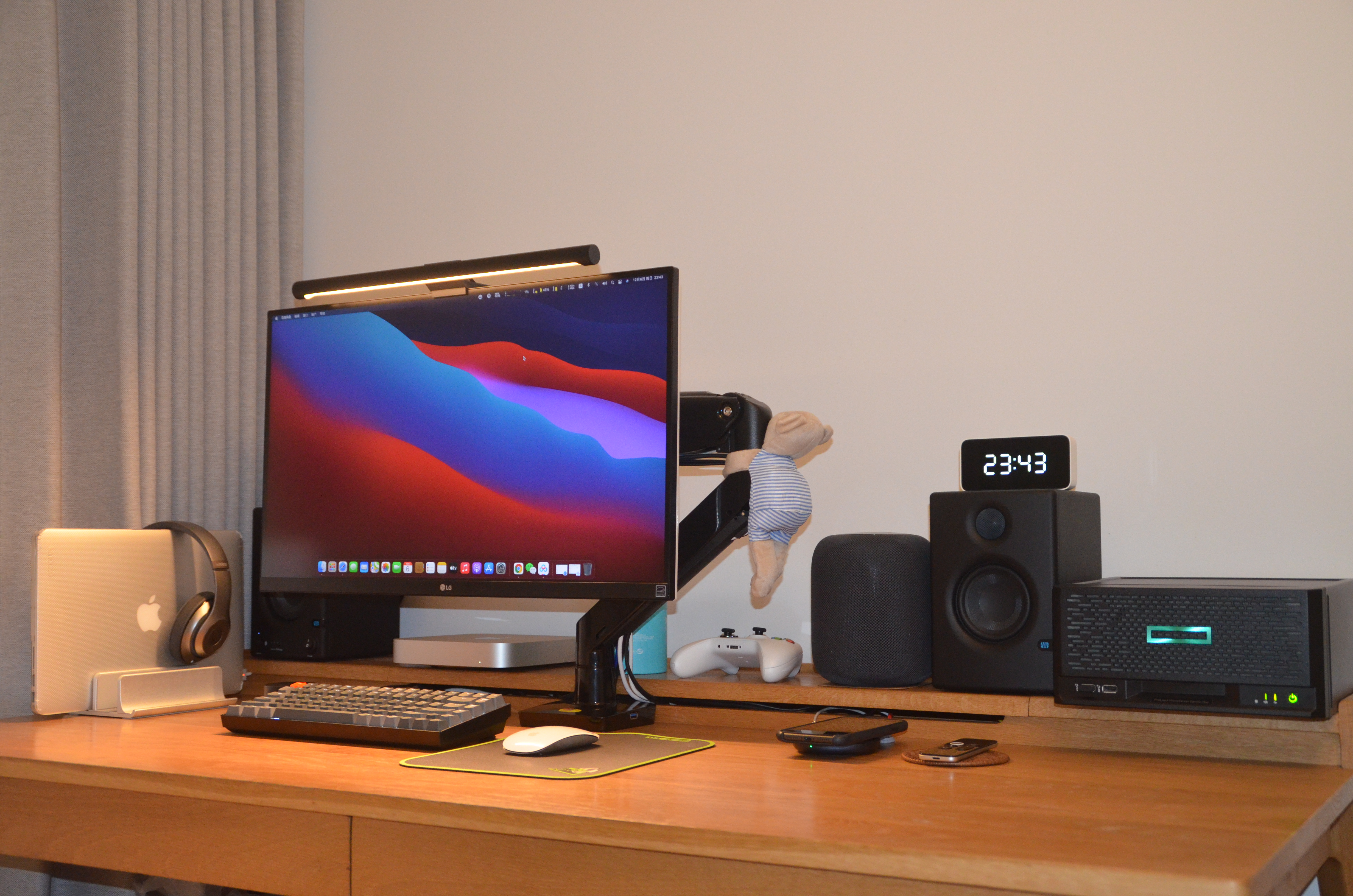 怎么打造一个科技感满满的卧室,如何打造一个满满科技感的家