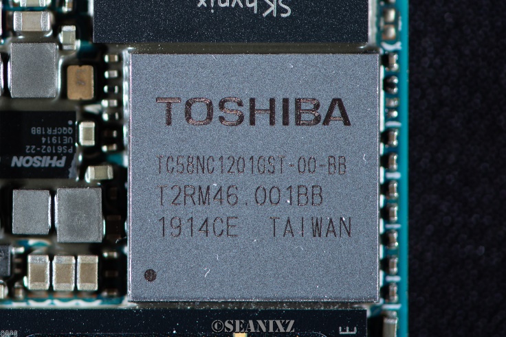 旗舰级PCIe3.0M.2哪家强：东芝RD500VS三星PM981