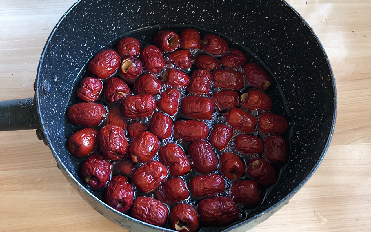 枣泥糕无添加,枣泥酥传统糕点