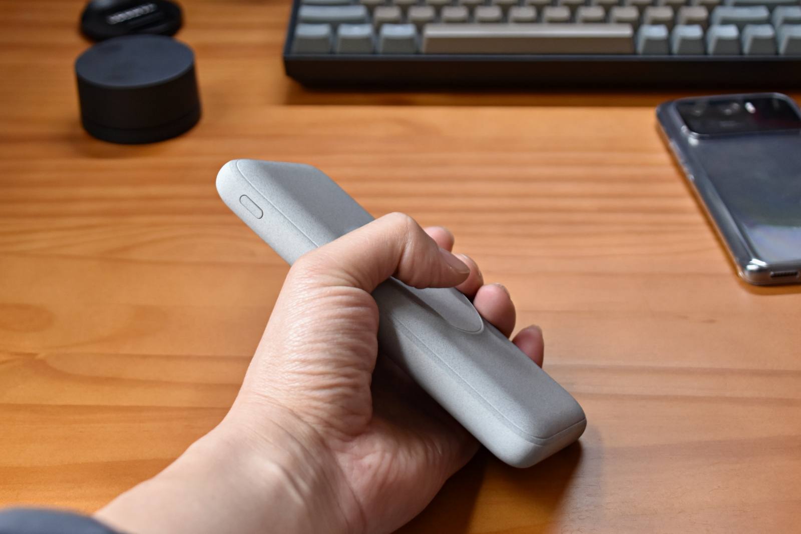 无线便携充电宝超级快充,南卡磁吸无线快充充电宝