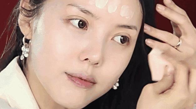涂bb霜的视频教程大全,怎么涂bb霜不掉妆