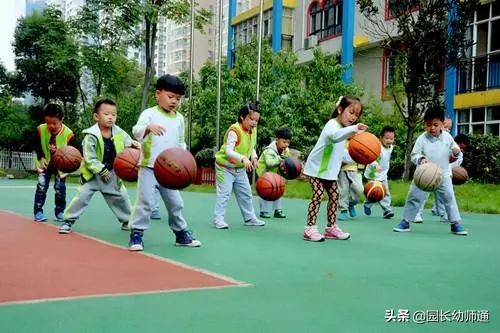 幼儿园100个户外游戏,幼儿园100种户外游戏最新玩法