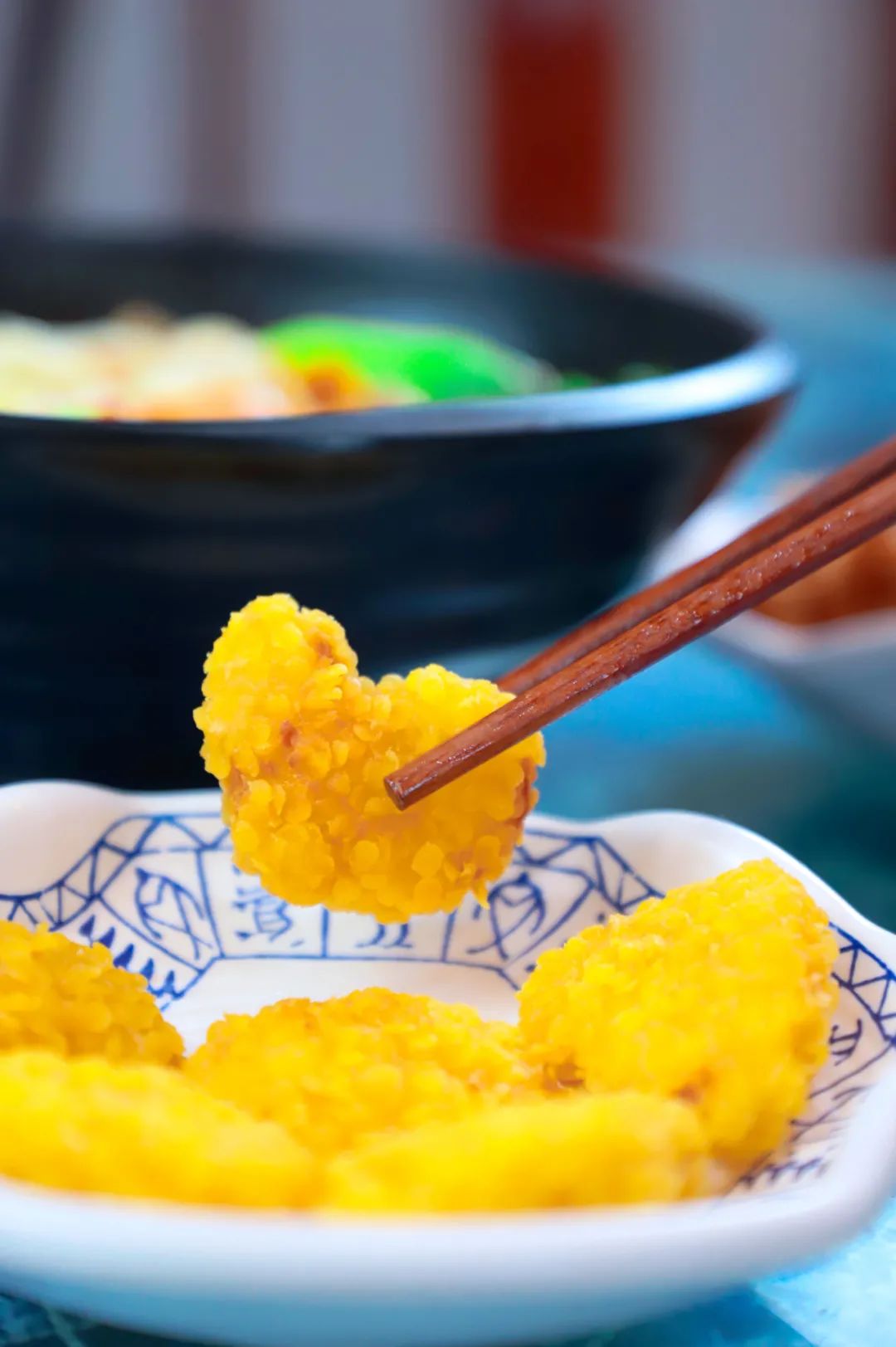 过桥米线汤底的简易做法,过桥米线汤底是什么做的