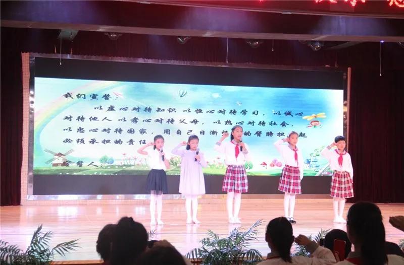 这个学校真美300字,阳泉市全国文明校园