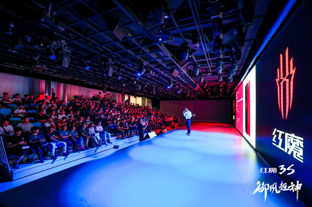 红魔3和红魔3s有什么区别,红魔3和红魔3s哪个更值得入手