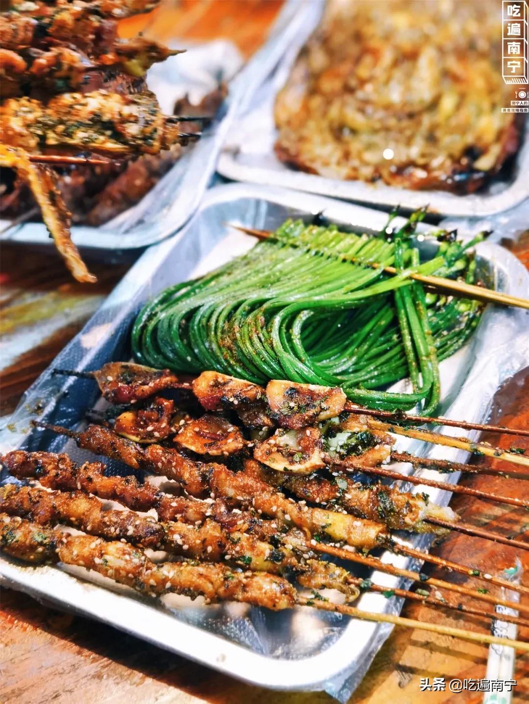 南宁东盟商务区烧烤摊,南宁2021烧烤店铺排行榜前十名