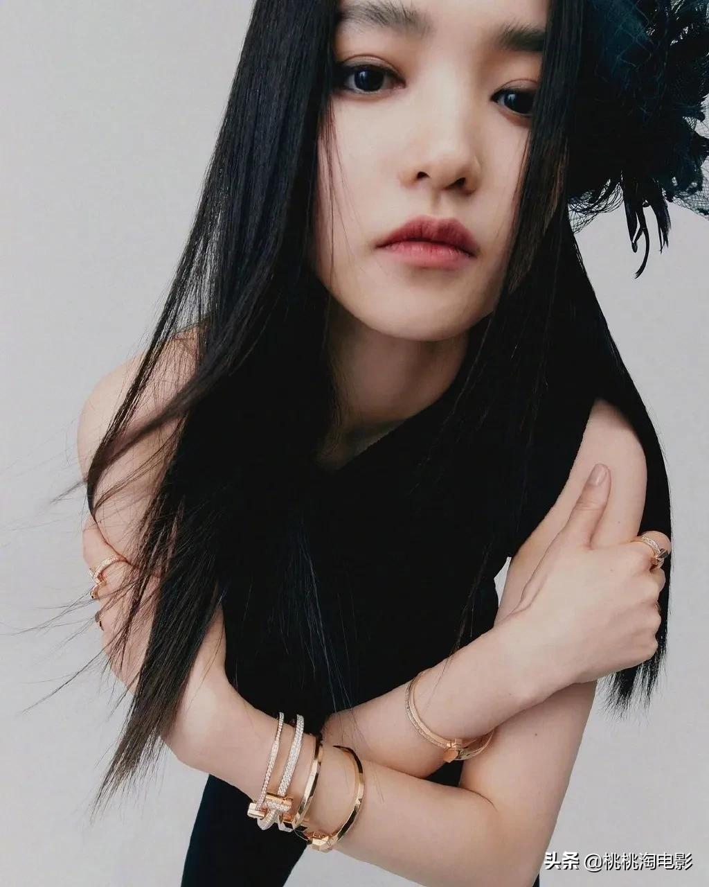 金泰梨时尚写真,金泰梨酷飒