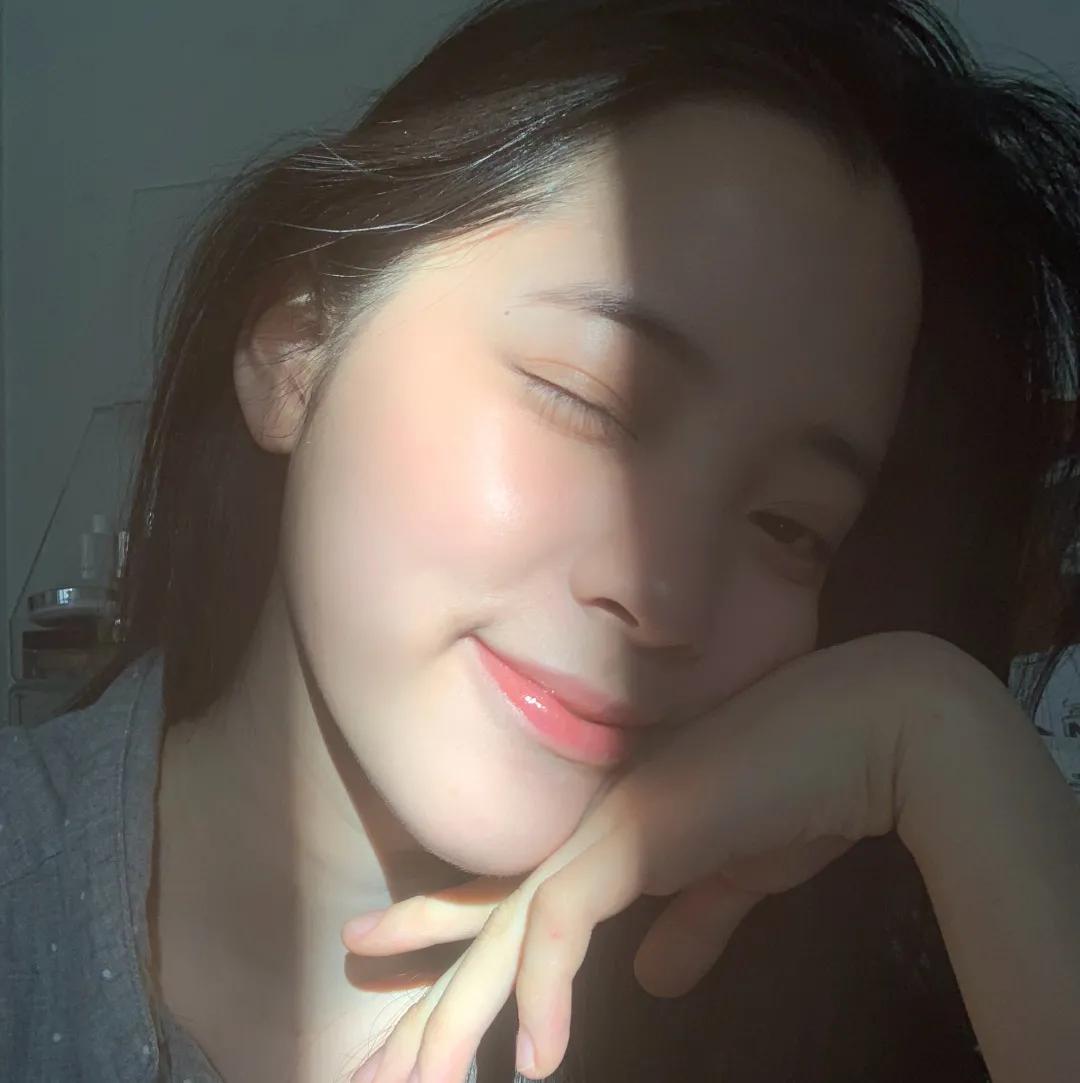 口红的错误涂法,错误的涂口红