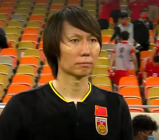 高大中锋打法和思路,高大中锋踢法