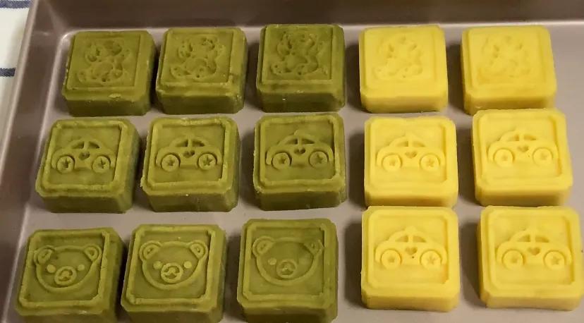 夏日解暑的绿豆凉糕非常香甜软糯,绿豆糕怎么做细腻不开裂