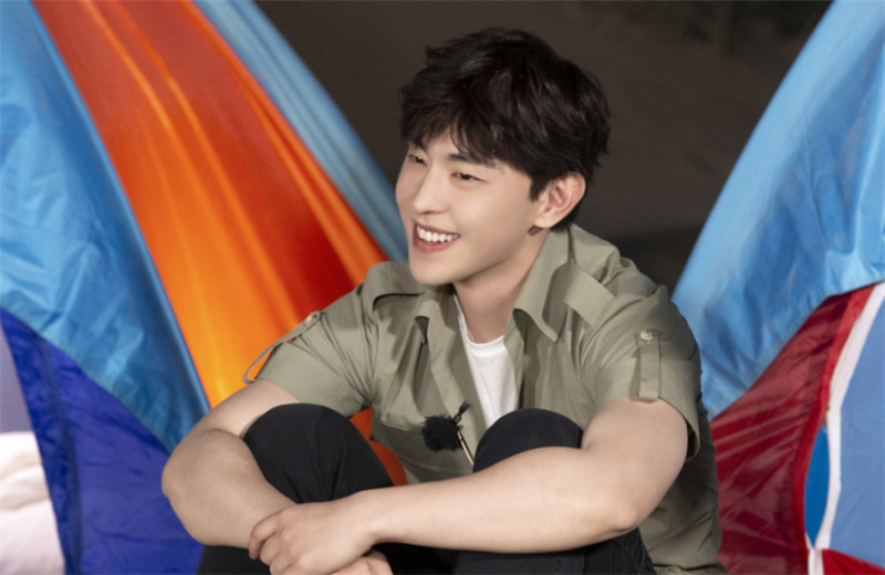 怎样才可以被星探看中当演员,明星是怎么被星探发现的