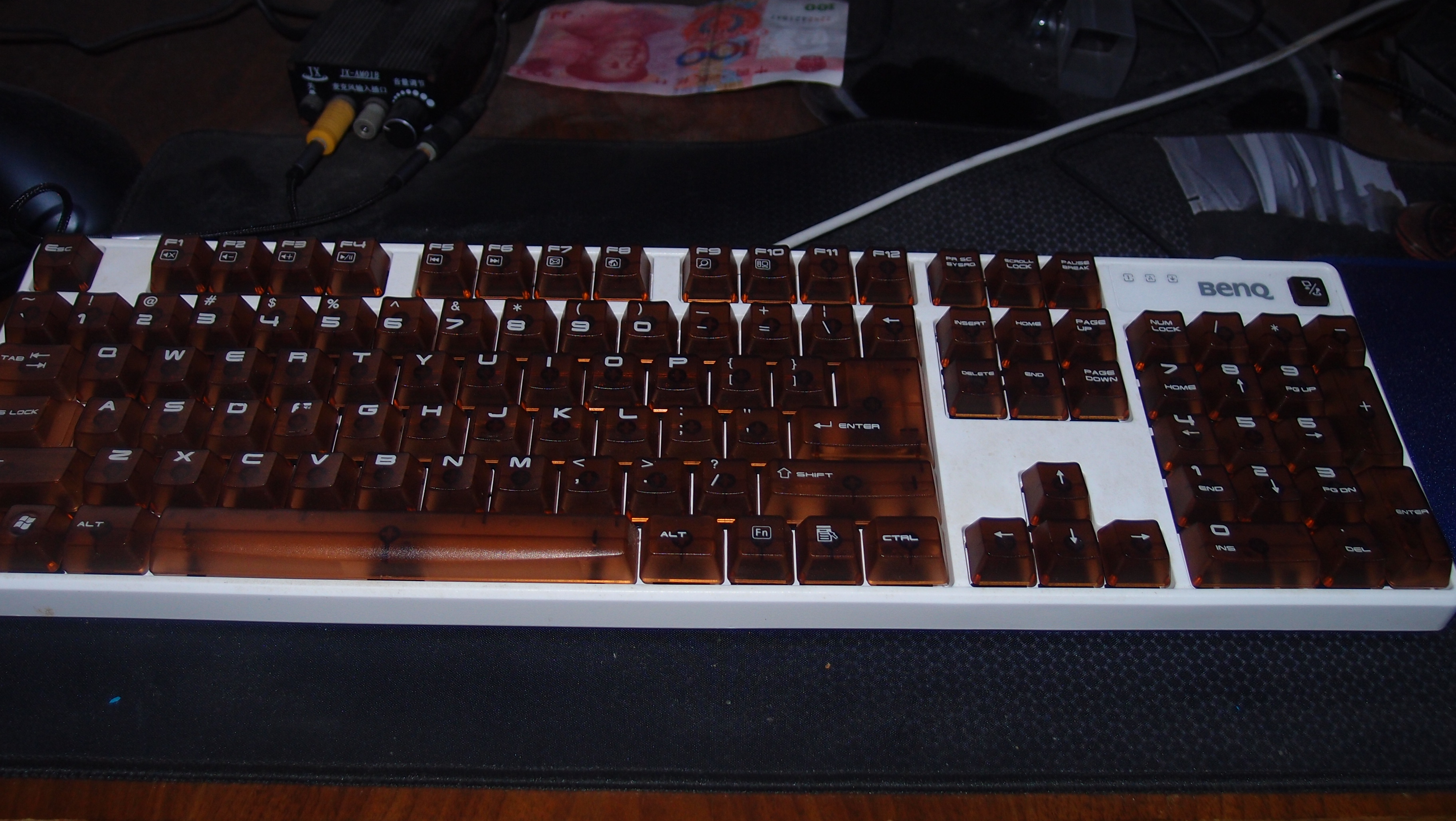 电脑键盘太脏教您一招清洁键盘,机械键盘清洗方法小妙招图解