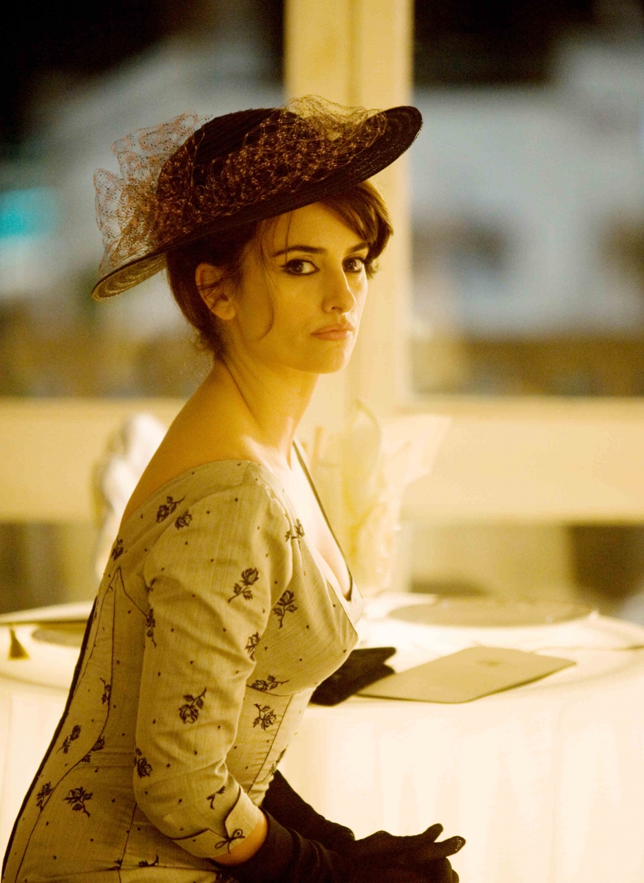 施华洛世奇花漾魔力寓意 (施华洛世奇的花样魔力)