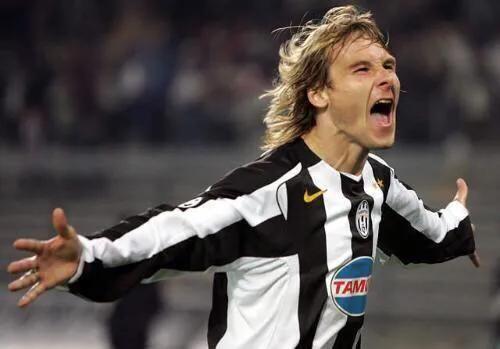 实况足球手游内德维德加点,实况足球内德维德测评