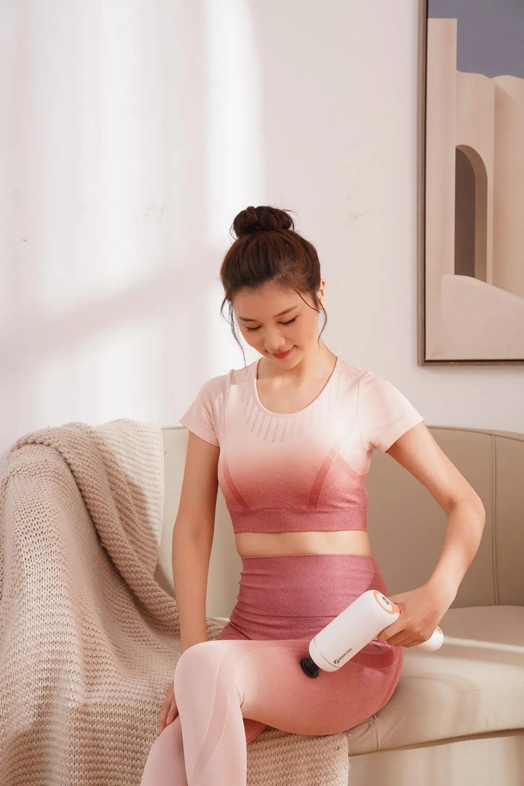 菠萝君booster筋膜枪测评,菠萝君booster1代筋膜枪