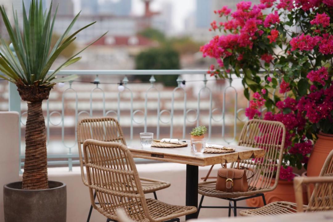 【有情有意】一盏灯,点亮“购物天堂”的传奇