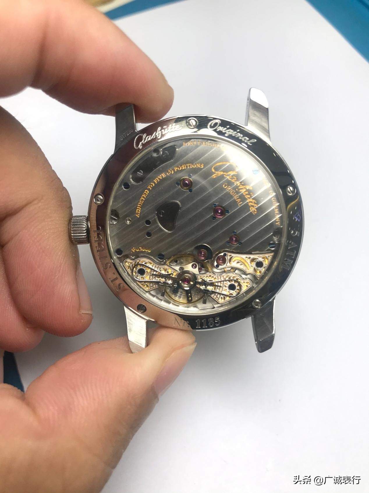 格拉苏蒂十万左右,美度手表值得修吗