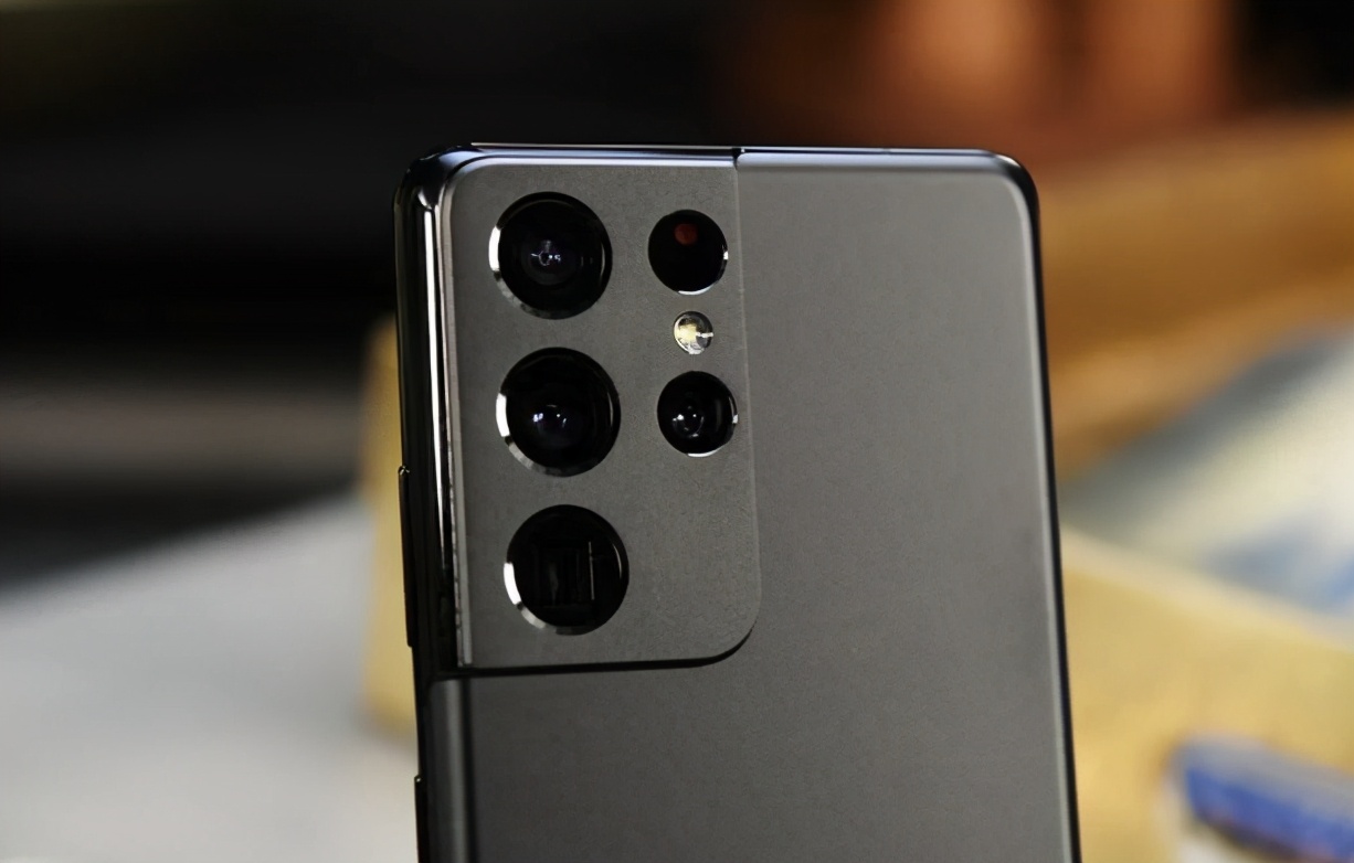 滚蛋吧,三星s21和k40p