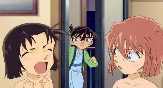 毛利小五郎被柯南踢头,毛利小五郎惩罚柯南的各种方法