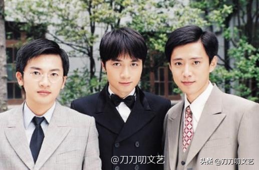 年三十低调秀恩爱,春节低调秀恩爱