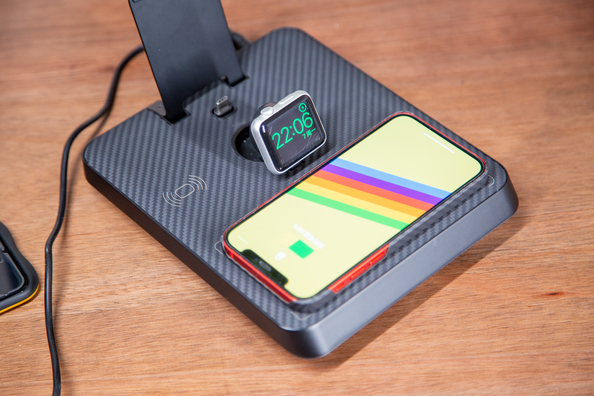 pitakaomnilite开箱,pitakaomnilite多合一无线充